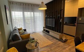 B4 Dusk Apartments R